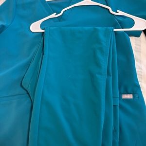 Figs Pacific Blue Medium set